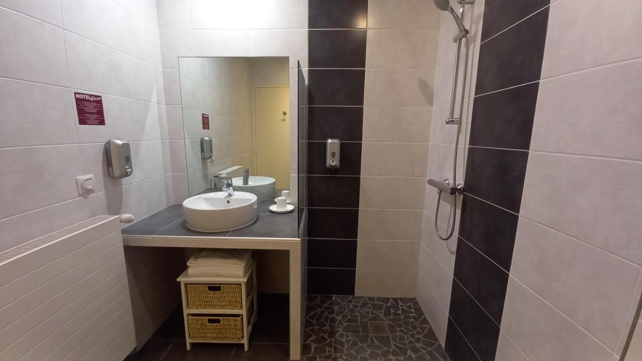 Hotel Etesia Feurs Esterno foto