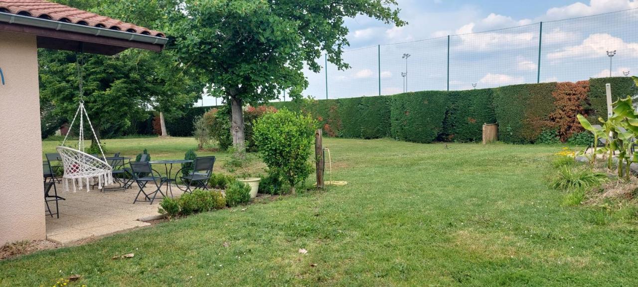 Hotel Etesia Feurs Esterno foto